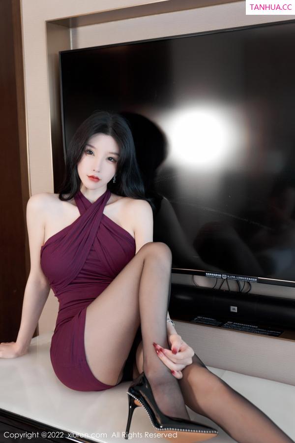 周于希dummy  [XiuRen]高清写真图 2022.12.09 No.5980 周于希Sally 黑丝美腿第27张图片